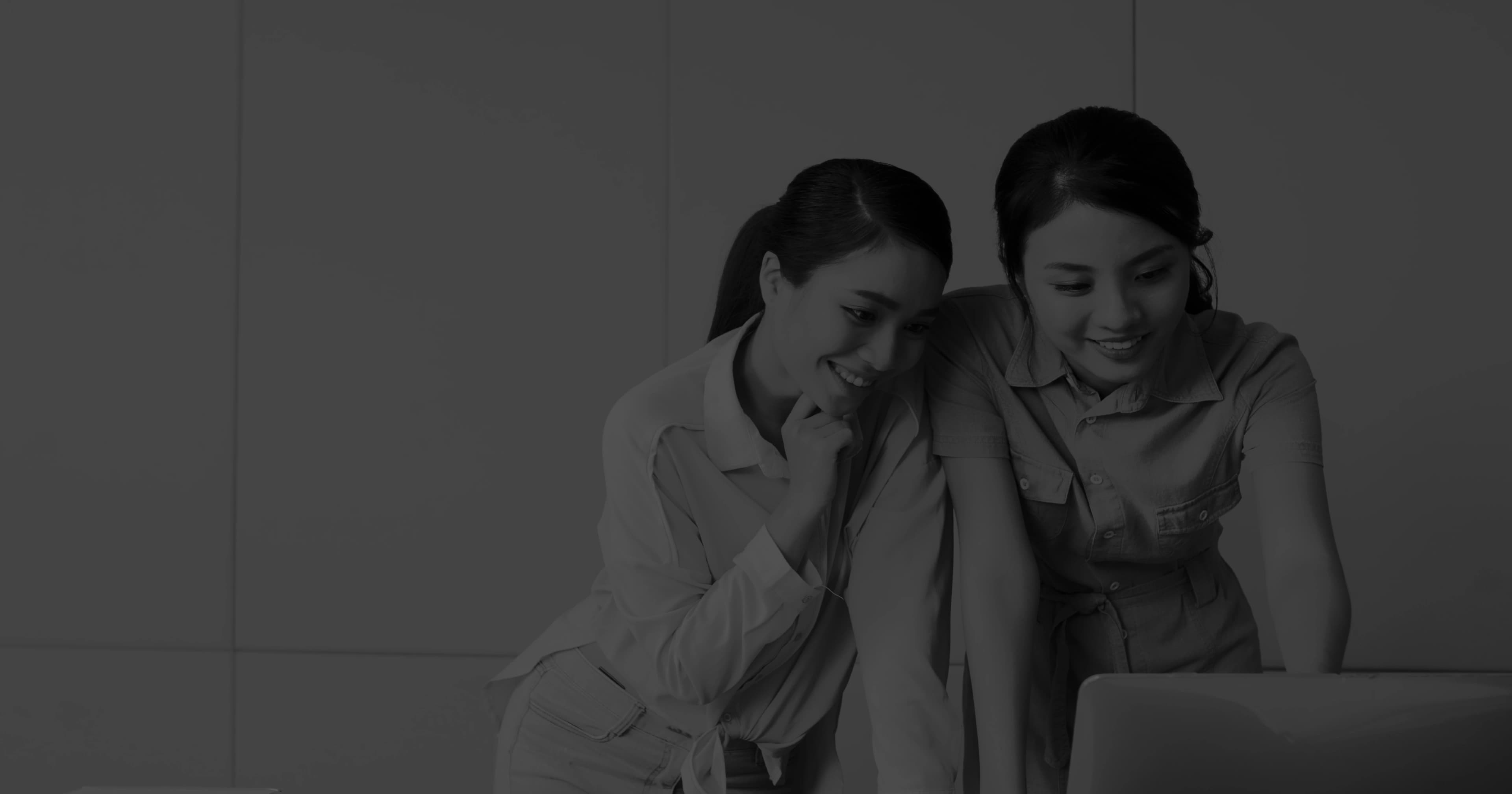 Background Social Media Managemeng